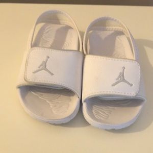 Lightly used Jordan sandals size 10c